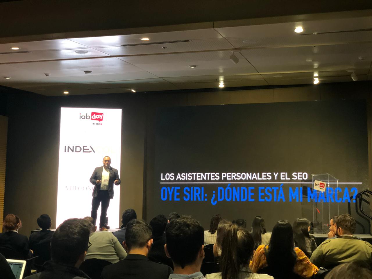 Blas Giffuni speaking at IAB Colombia